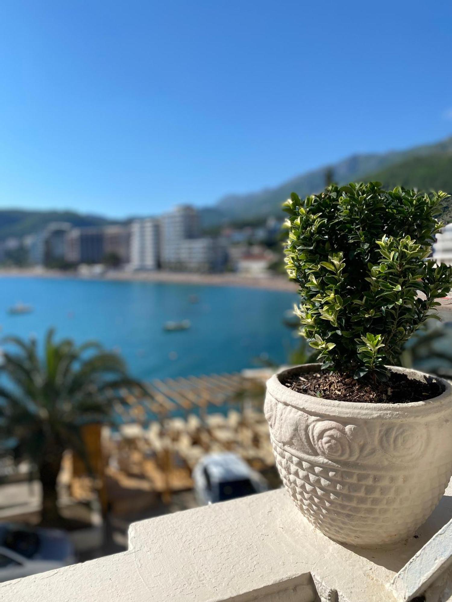 New Hotel Kuc By Marvel Budva Eksteriør billede