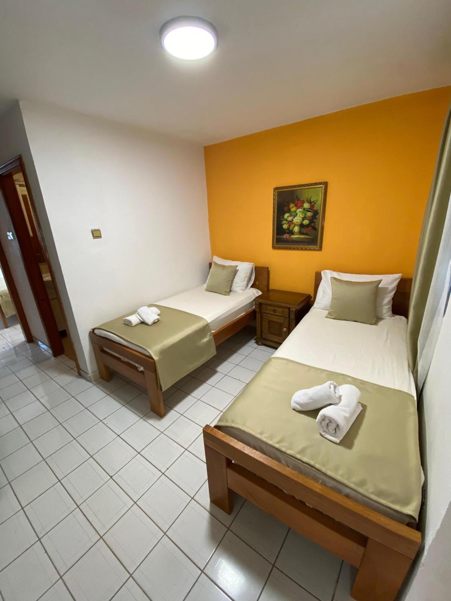 New Hotel Kuc By Marvel Budva Eksteriør billede