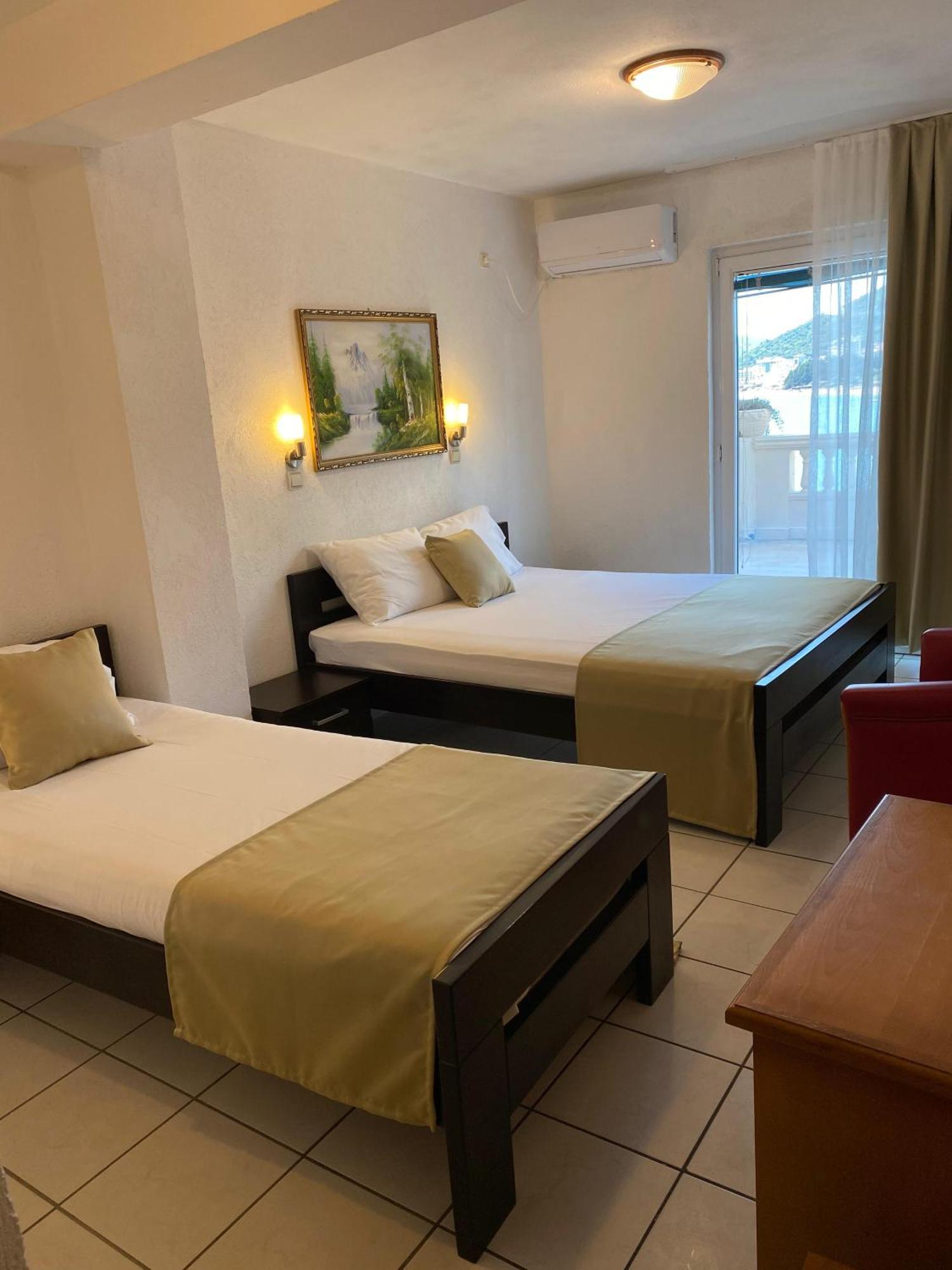 New Hotel Kuc By Marvel Budva Eksteriør billede