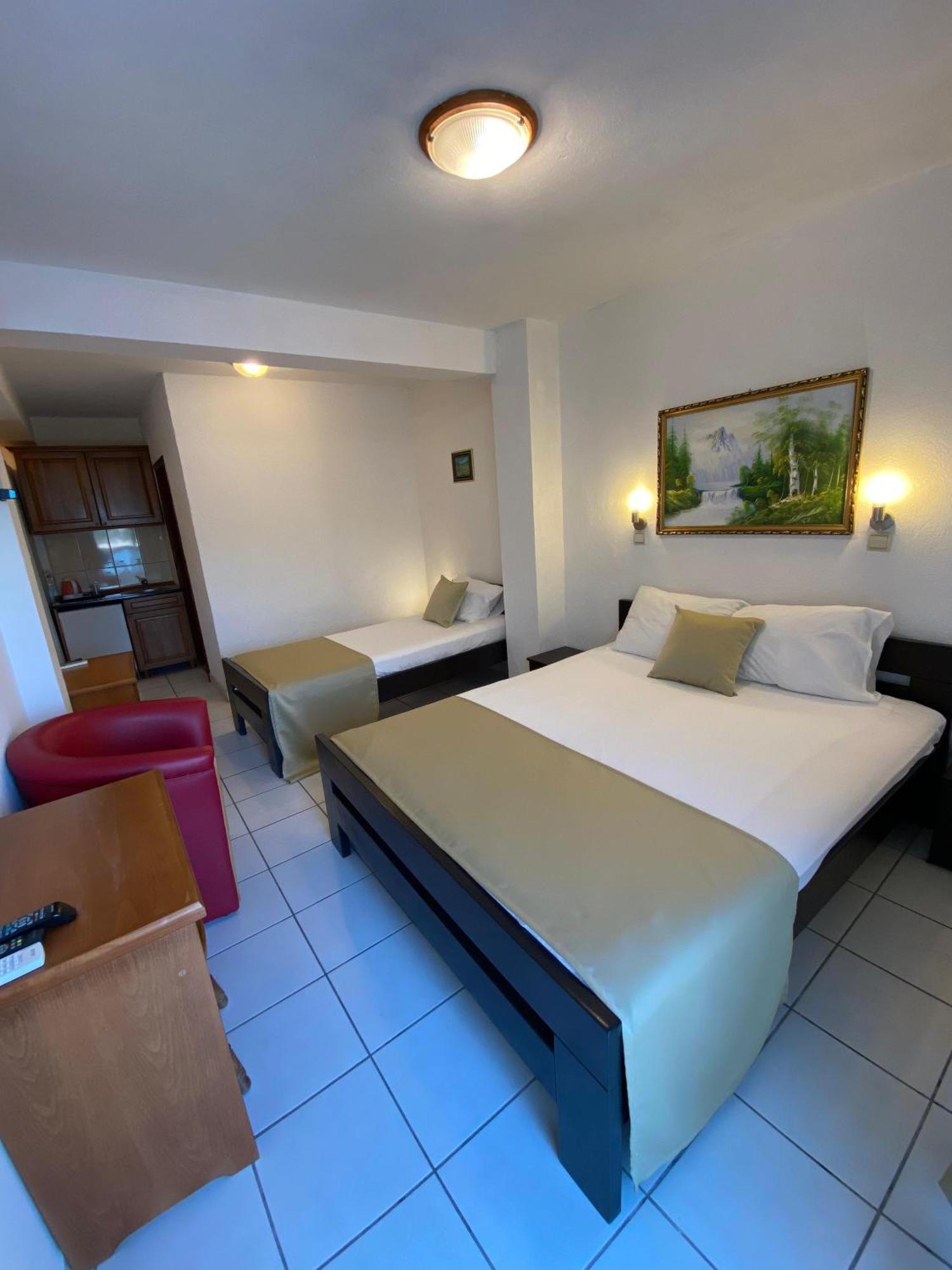 New Hotel Kuc By Marvel Budva Eksteriør billede